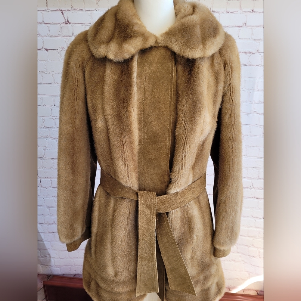 Women's Vintage Lilli Ann Paris San Francisco Faux Fur and Suede Coat